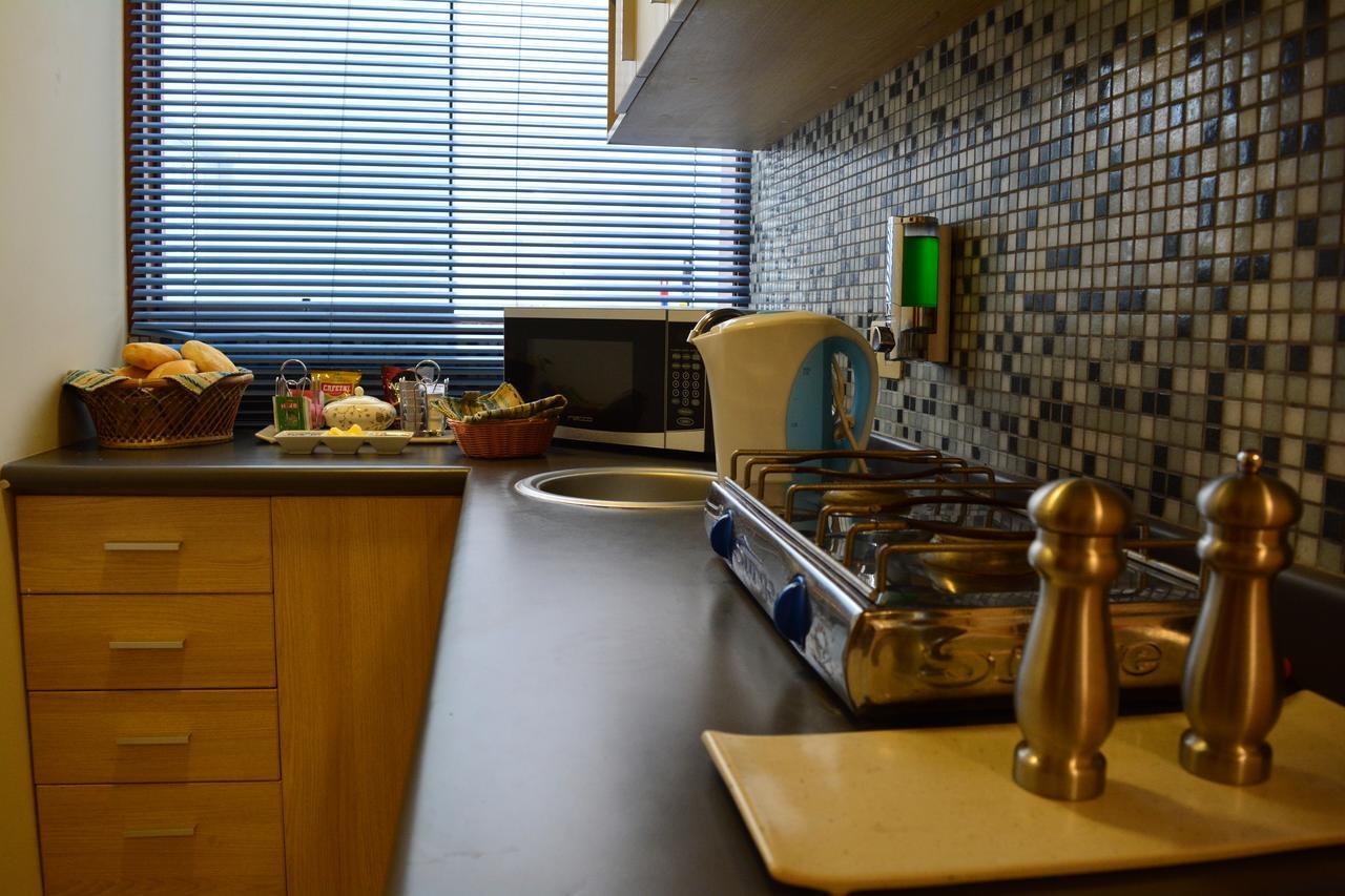 Kangaroo Wasi Airport Bed & Breakfast ลิมา ภายนอก รูปภาพ