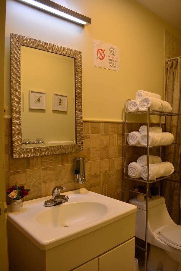 Kangaroo Wasi Airport Bed & Breakfast ลิมา ภายนอก รูปภาพ